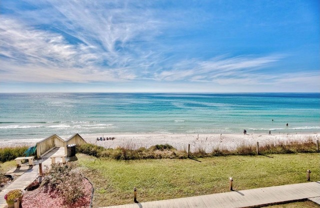 Private Beach! You deserve this! Seacrest Luxury Townhouse ON THE BEACH on 30A!