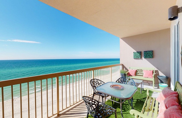 Richly designed beachfront condo with pools, hot tub, gym & amazing views