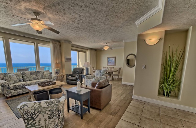 Roomy Condo with Pool and Beach Access - Unit 0502 by RedAwning