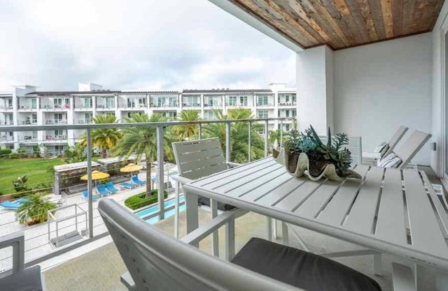 The Point 30A : 3rd Floor Suite #133 Resort Pool, & Inlet Beach Access!
