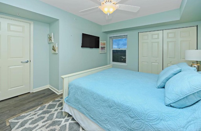 The Terrace @ Pelican Beach 402 - 1359837