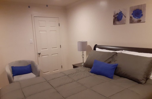 Updated 1-bedroom in Baton Rouge, w/ Washer/dryer
