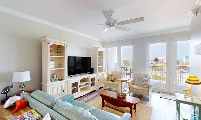 Mexico Beach Condo | 107 m² Condo ∙ 2 bedrooms ∙ 4 guests