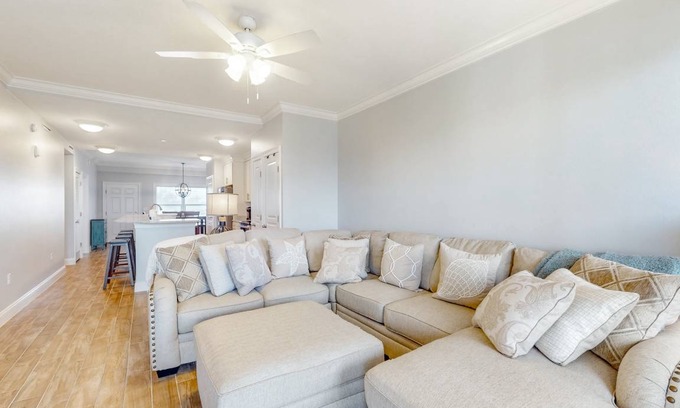 Mexico Beach Condo | 107 m² Condo ∙ 2 bedrooms ∙ 7 guests