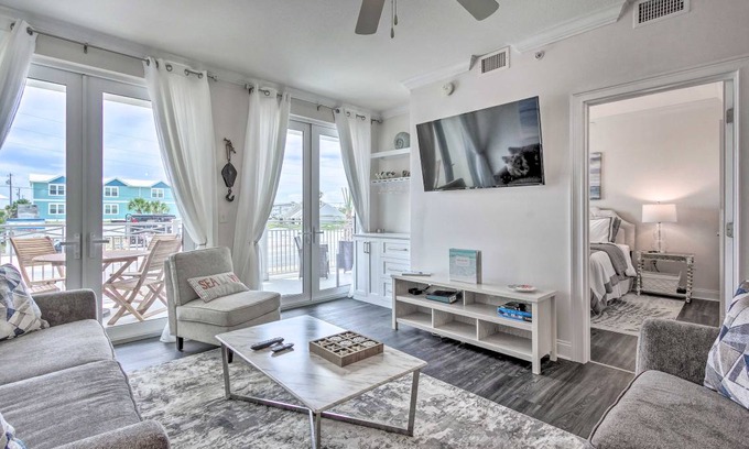 Mexico Beach Apartment | 111 m² Apartment ∙ 2 bedrooms ∙ 6 guests