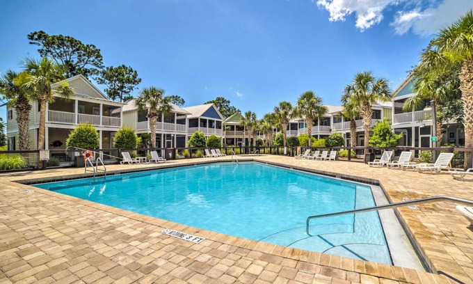 Port St. Joe Cottage | 111 m² Cabin ∙ 2 bedrooms ∙ 6 guests