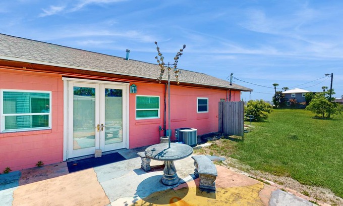 Mexico Beach House | 116 m² Maisonette ∙ 2 bedrooms ∙ 5 guests