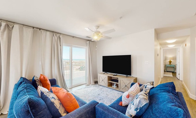 Mexico Beach Condo | 119 m² Condo ∙ 2 bedrooms ∙ 7 guests
