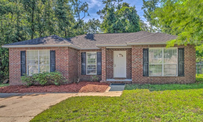 North Northwest Pensacola House | 125 m² House ∙ 3 bedrooms ∙ 8 guests