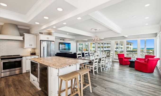 Holiday Isle Condo | 132 m² Condo ∙ 3 bedrooms ∙ 6 guests