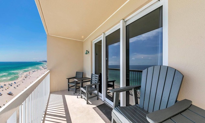 Lower Grand Lagoon Condo | π 15th Floor Gulf Front-Beach Front Pools-Covered Parking-1BR Seychelles 1504π