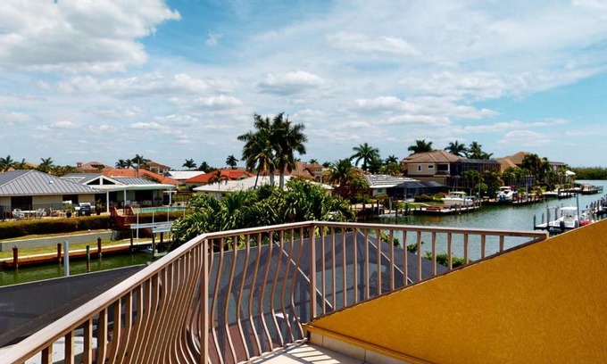 Marco Island House | 165 Dan River Court