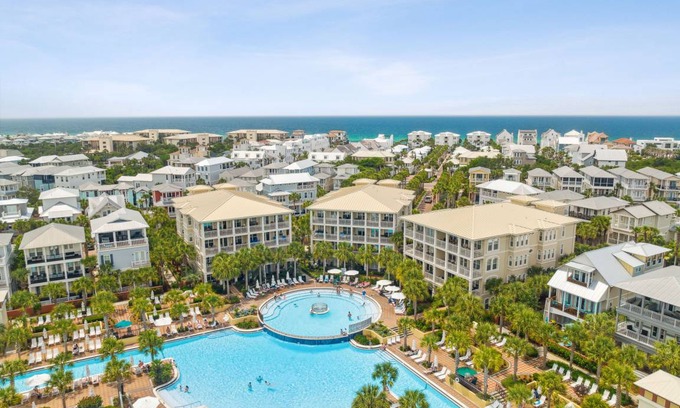 Seacrest Beach Condo | 177 m² Condo ∙ 3 bedrooms ∙ 10 guests
