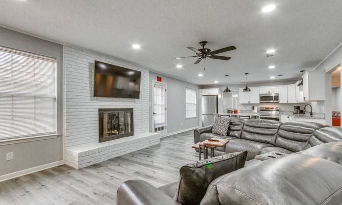 Myrtle Grove House | 178 m² House ∙ 3 bedrooms ∙ 6 guests