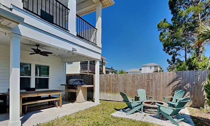Holiday Beach House | 196 m² House ∙ 4 bedrooms ∙ 12 guests