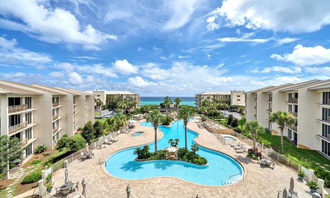 Rosemary Beach Condo | 2 BR/2 BA-Pool Side-High Pointe Beach Resort -1st Floor - Beach Service INCLUDED