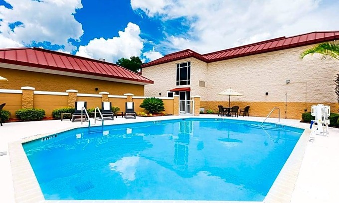 Harold Hotel | 2-Star Hotel ∙ Best Western Milton Inn