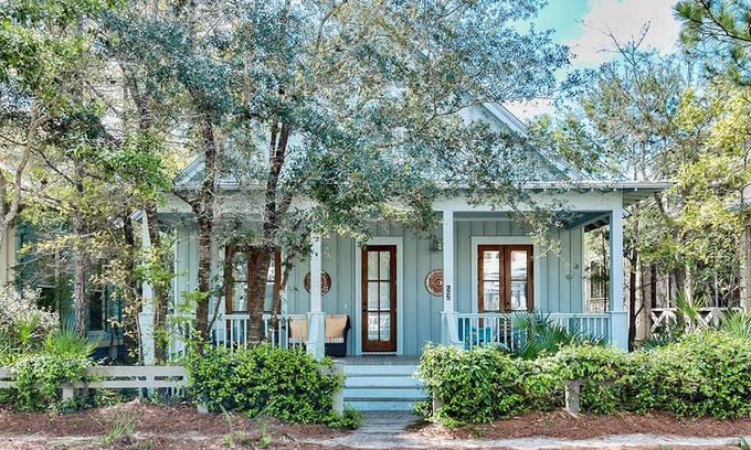 Watercolor House | 204 m² House ∙ 3 bedrooms ∙ 10 guests