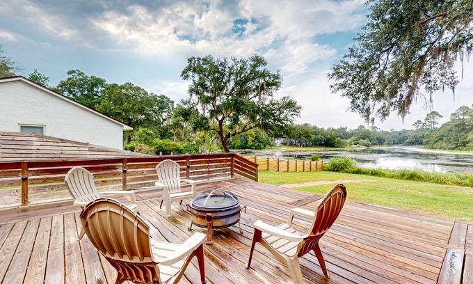 Milton House | 215 m² House ∙ 4 bedrooms ∙ 8 guests