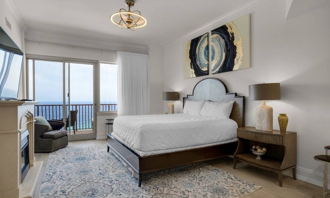 Gulf Lagoon Beach Condo | 216 m² Condo ∙ 3 bedrooms ∙ 8 guests