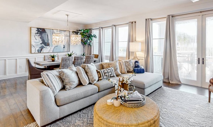 WaterSound Beach Condo | 224 m² Condo ∙ 3 bedrooms ∙ 8 guests