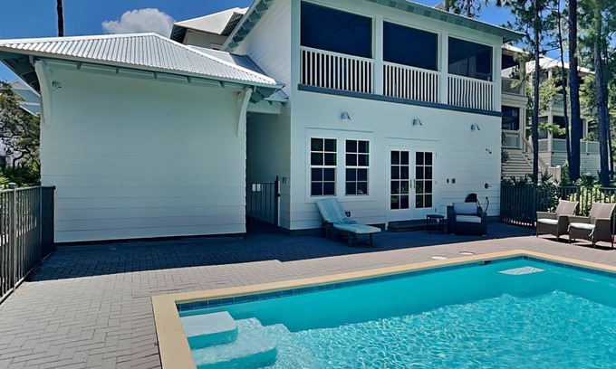 Lakeside at Blue Mountain Beach House | 231 m² House ∙ 4 bedrooms ∙ 10 guests