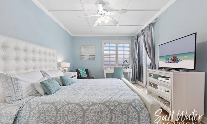 Crystal Beach Condo | 253 m² Condo ∙ 5 bedrooms ∙ 16 guests
