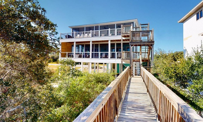 Indian Pass House | 259 m² House ∙ 4 bedrooms ∙ 10 guests