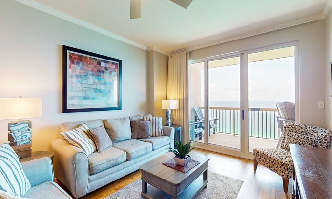 Panama City Beach Condo | 25th-floor, waterfront condo with picturesque views, pools & fitness room