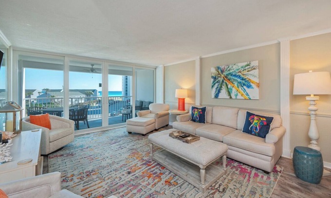 Holiday Isle Condo | 3042 Shoreline Towers Beautiful Beach View