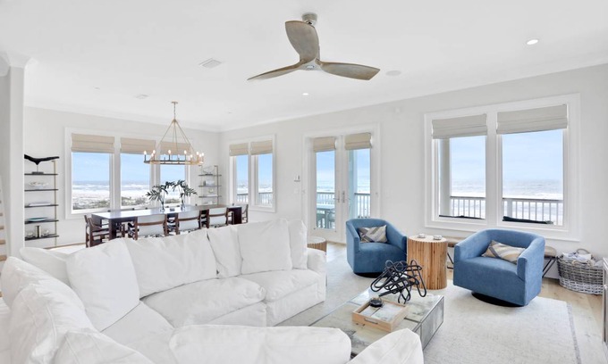 East End House | 315 m² House ∙ 5 bedrooms ∙ 13 guests
