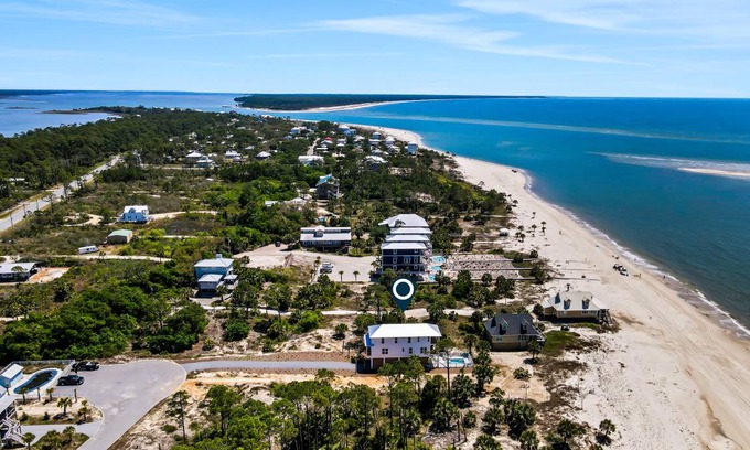 Indian Pass House | 369 m² House ∙ 5 bedrooms ∙ 14 guests