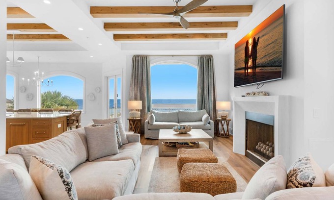 Destin House | 422 m² House ∙ 8 bedrooms ∙ 20 guests