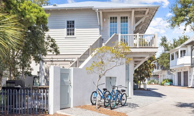 Rosemary Beach House | 61 m² House ∙ 2 bedrooms ∙ 6 guests