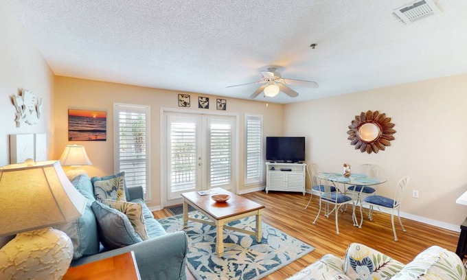 Gulf Place Condo | 67 m² Condo ∙ 1 bedroom ∙ 6 guests