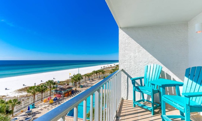 Panama City Beach Condo | 69 m² Condo ∙ 1 bedroom ∙ 5 guests