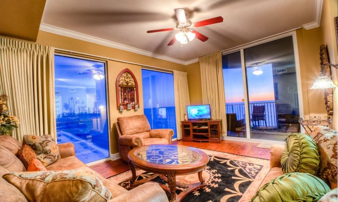 Panama City Beach Condo | 73 m² Condo ∙ 1 bedroom ∙ 6 guests