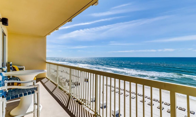 Miramar Beach Condo | 75 m² Condo ∙ 2 bedrooms ∙ 4 guests
