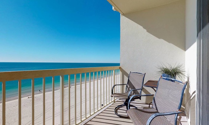 Miramar Beach Condo | 79 m² Condo ∙ 1 bedroom ∙ 4 guests