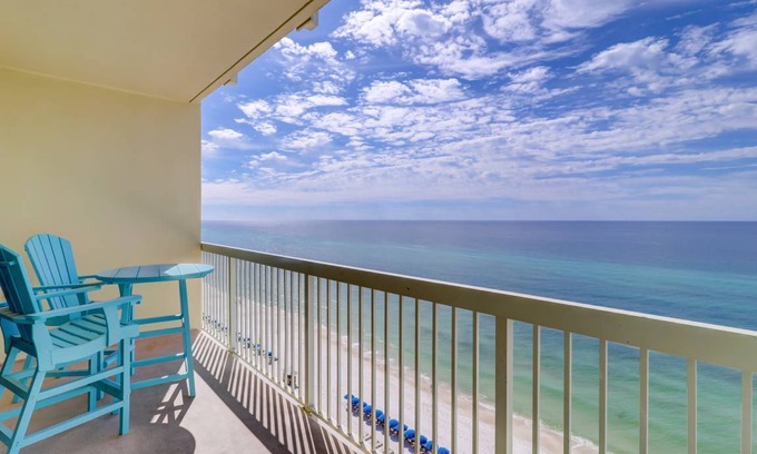 Miramar Beach Condo | 79 m² Condo ∙ 1 bedroom ∙ 4 guests