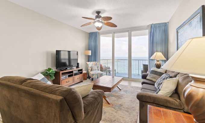Navarre Beach Condo | 7th Floor Lovely Condo w/Outdoor Pool Heated Seasonally, On The Beach