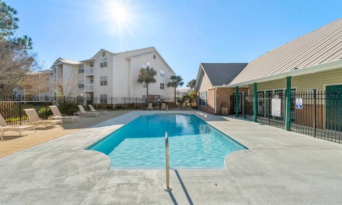 Indian Bayou Condo | 86 m² Condo ∙ 1 bedroom ∙ 4 guests