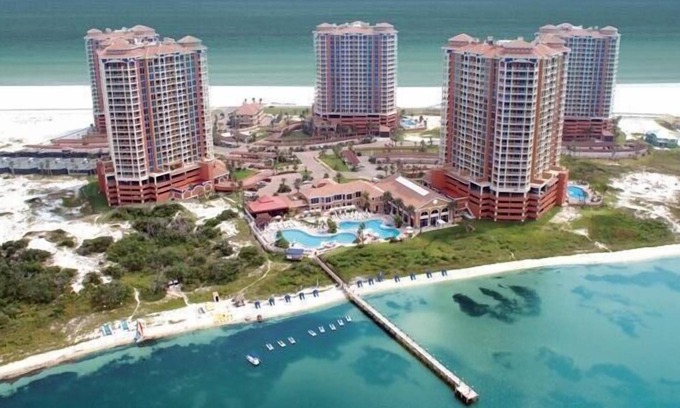 Pensacola Beach Condo | $99* Pensacola Beach Portofino 20th floor 2 Bedroom Breathtaking gulf ocean view