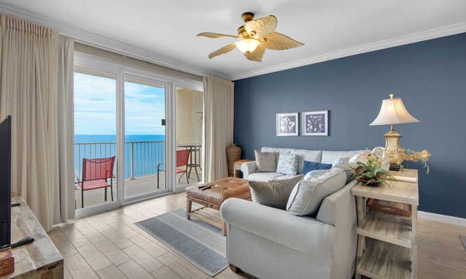 Long Beach Condo | 🌞Beach Front-UPGRADED WiFi-Pool-Grandview East 1204🌞