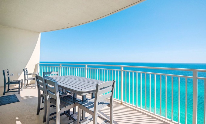 Panama City Beach Condo | ☀️BeachFRONT-Balcony-2 Gulf Front Pools-Aqua Resort 2103☀️