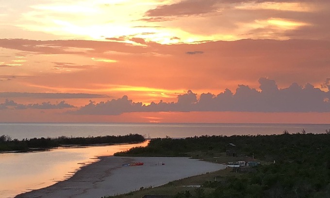 Marco Island Condo | Beachfront Condominium in Marco Island with exhilarating sunset views.
