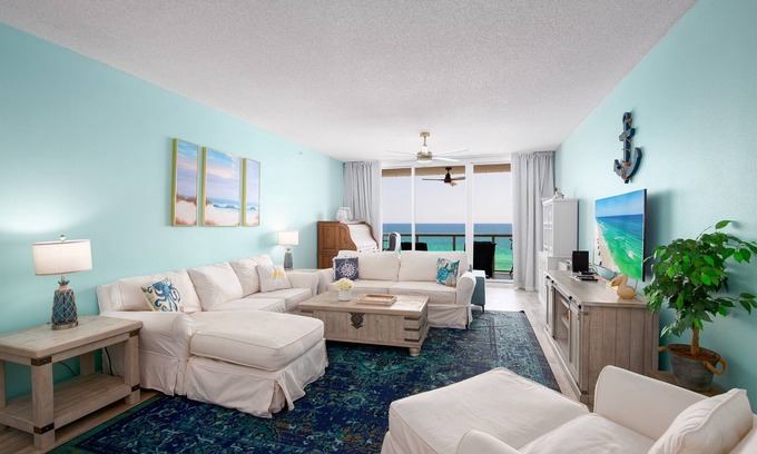 Navarre Beach Condo | Beautifully decorated condo on Navarre Beach