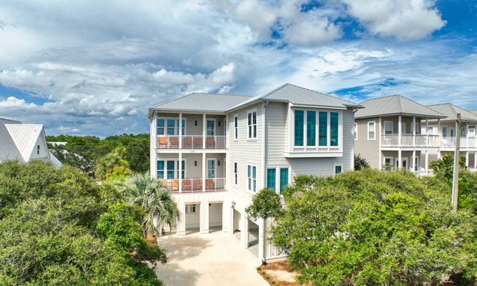 Seacrest House | Beautifully decorated home! Gulf views! Large pool and outdoor area! 6 seat LSV!