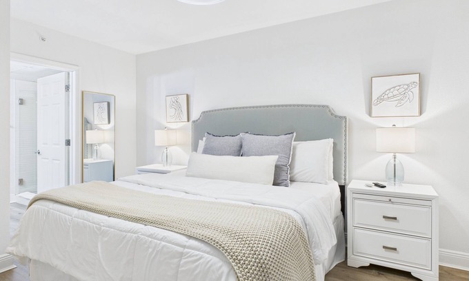 Panama City Beach Condo | Bella Blue 427-Stunning Views-Sleeps 6