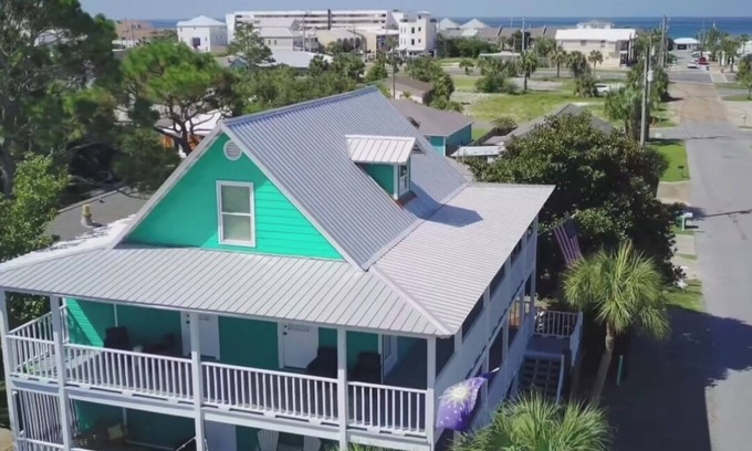 Bel Air House | Biker Weekend! NEW Multiple Family Rental - PRIVATE Pool & Hot Tub. Sports bar!